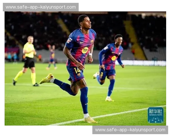 绿茵场上的艺术碰撞：埃尔切与巴塞罗那的宿命对决